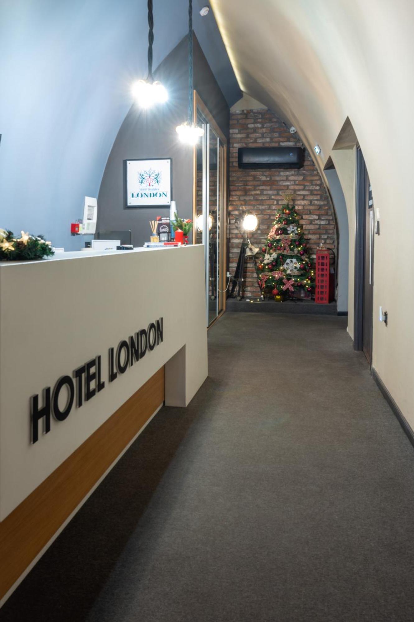 Hotel London B&B Szkopje Kültér fotó