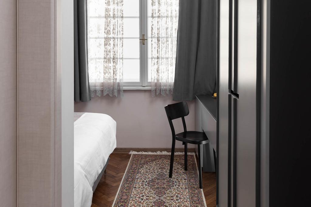 Hotel London B&B Szkopje Szoba fotó