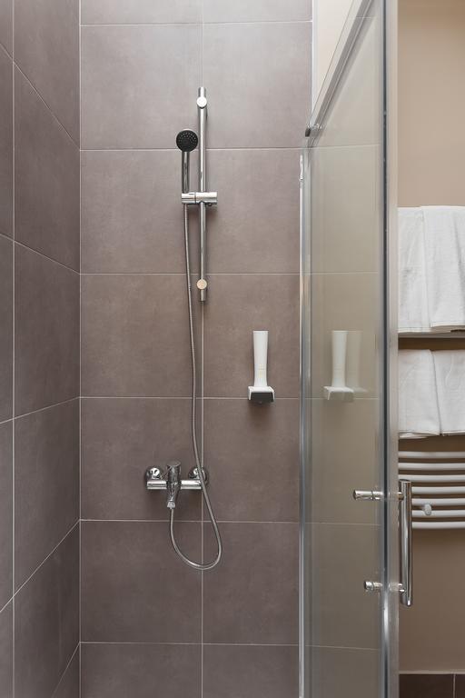 Hotel London B&B Szkopje Szoba fotó